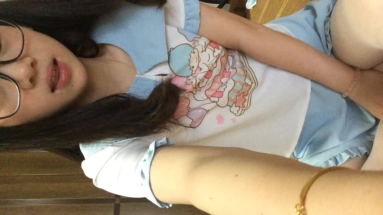 #单人 清纯妹妹的反差自拍