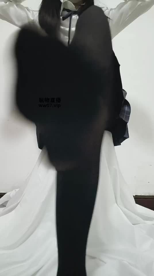 双马尾 jk 厚黑丝 黑过膝袜 白过膝袜 羞辱 中指 拍手控速 撸管指挥 中指 倒计时