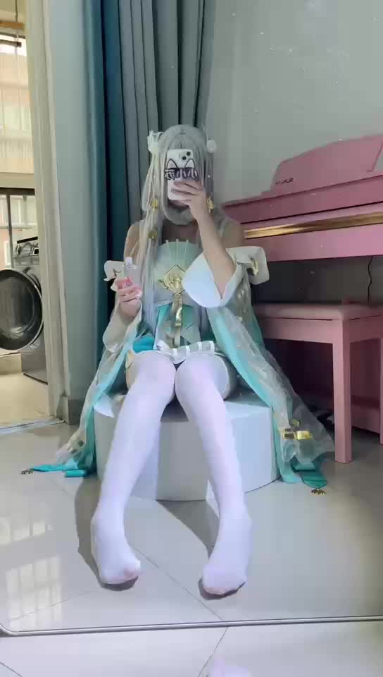 王者荣耀 西施 游龙清影 抖音网红 小小苏 私人定制 厚白丝 涂油 秀足 踩玩偶