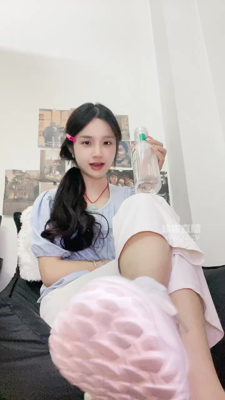 白袜 白小腿袜 羞辱 模拟足交 拍手控速 撸管指挥 中指 倒计时