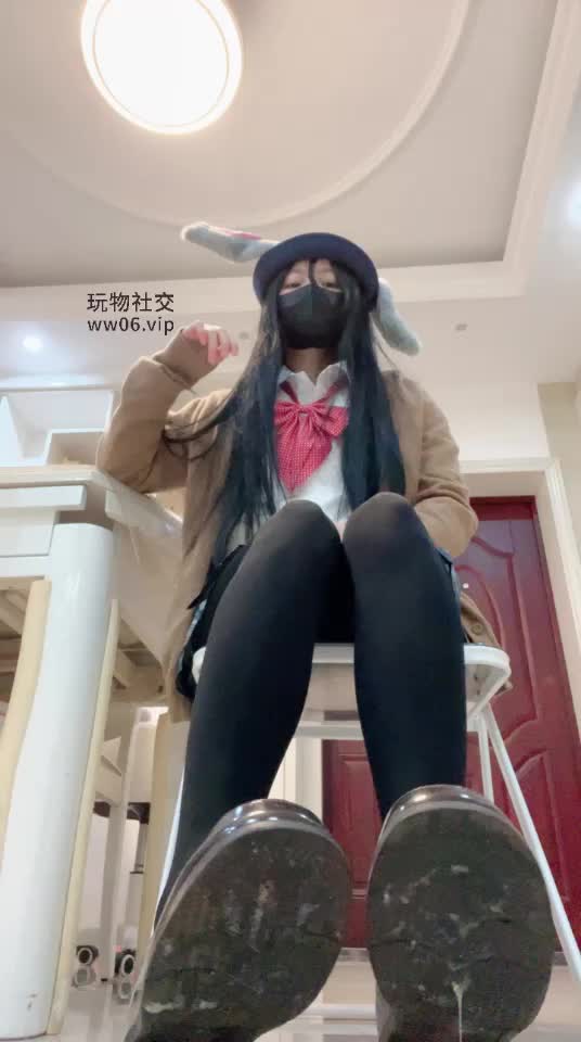 jk 小皮鞋 厚黑丝 鞋底 口水 中指 重口羞辱 拍手控速 倒计时 盯