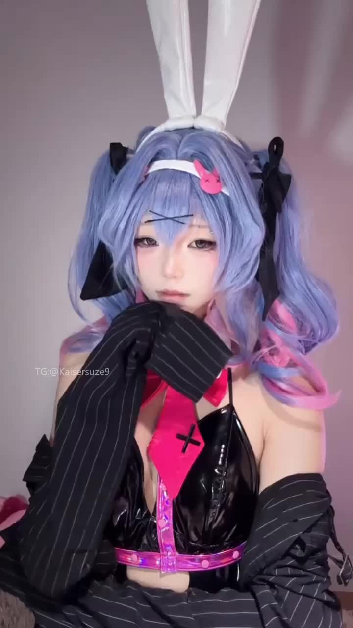 初音未来 兔子洞 腋下 嫌弃脸 盯